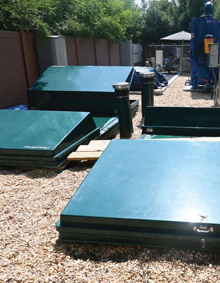 Naples Vaults