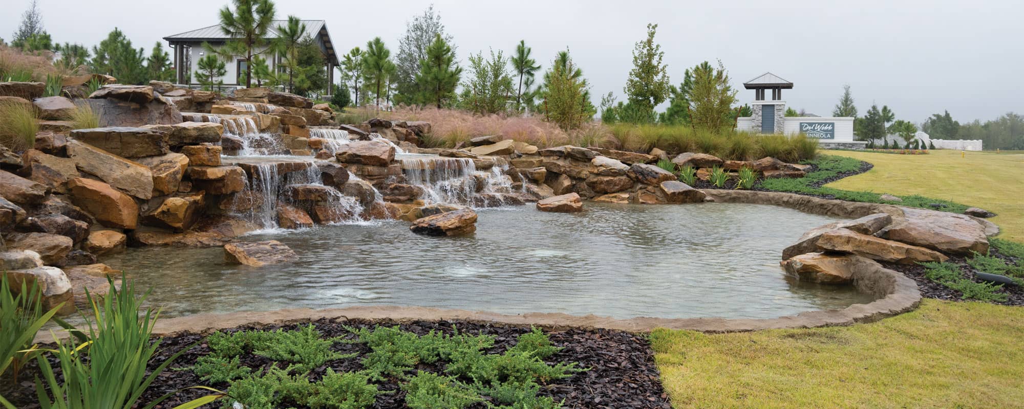 rocky entryway fountain 