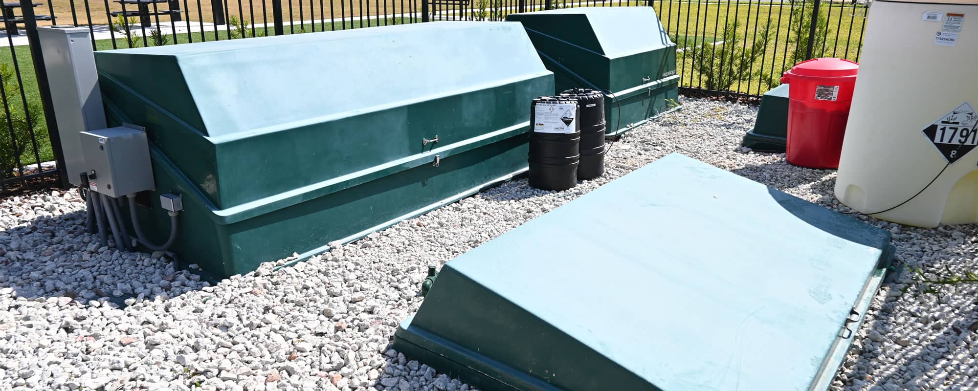 green swimming pool filtration equipment packs